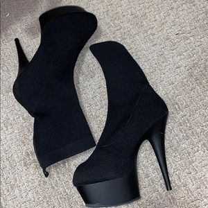 Pleaser Ankle Booties